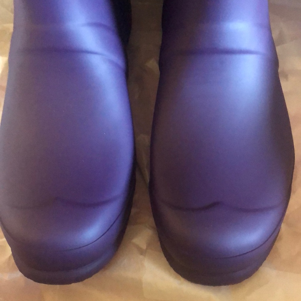 Brand new tall hunter boots - Picture 5 of 8